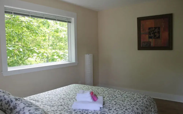 WOW Luxury Suites - Halifax Downtown