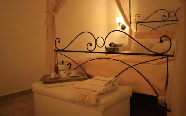 A&I Holiday House