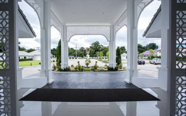 White House Hotel
