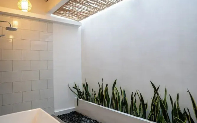 Casa Lova - Luxury 2 BR Villa with Pool