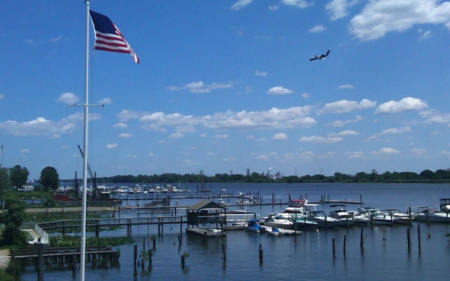 Waterfront Inn PHL Airport