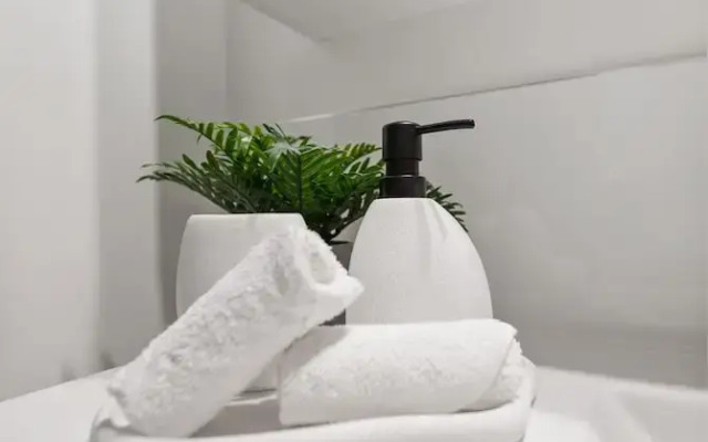 Trinity Oasis Spa BBQ Family Retreat