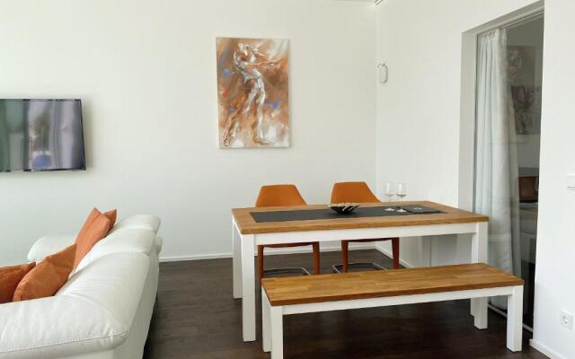 Weingut-Aparthotel Olinger