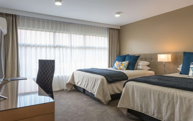 Distinction Hamilton Hotel & Conference Centre