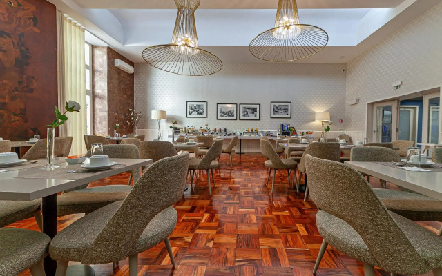 Hotel Porto Mar