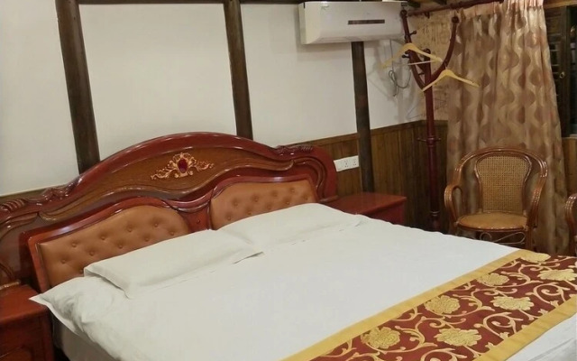 Yue Yue Theme Hostel