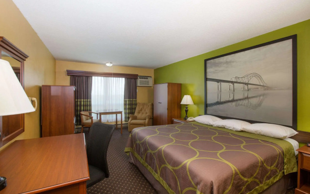 Super 8 by Wyndham Williams