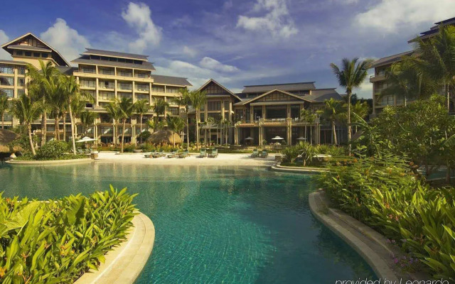 Hilton Sanya Yalong Bay Resort & Spa