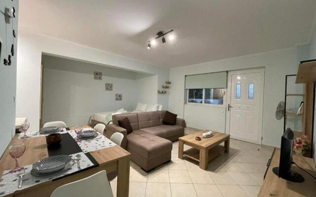 Eleni studio apartment Preveza