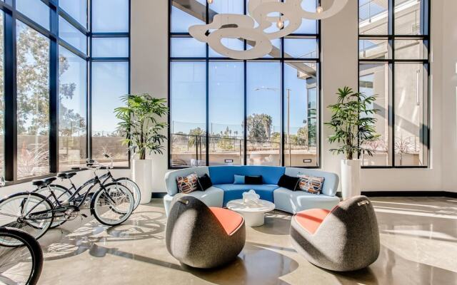 Pacific Beach Luxury Suites by Barsala