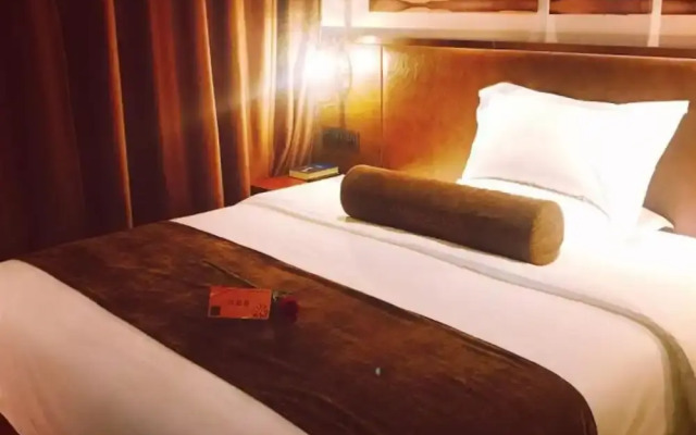 James Joyce Coffetel (Xi'an Huaqing Chi Branch)