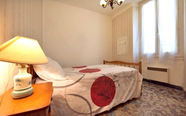 Apartment with 2 Bedrooms in Avignon, with Wifi - 40 Km From the Slopes