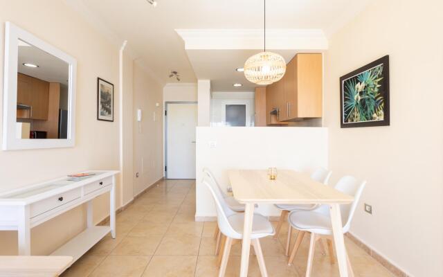 Home2Book Stunning Sea Views El Porís