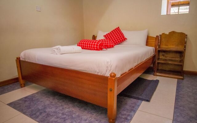 Sunshine Hotel Tengecha