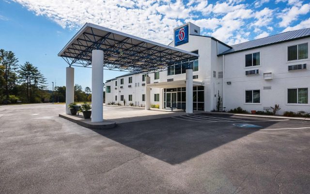 Baymont by Wyndham Athens, TN