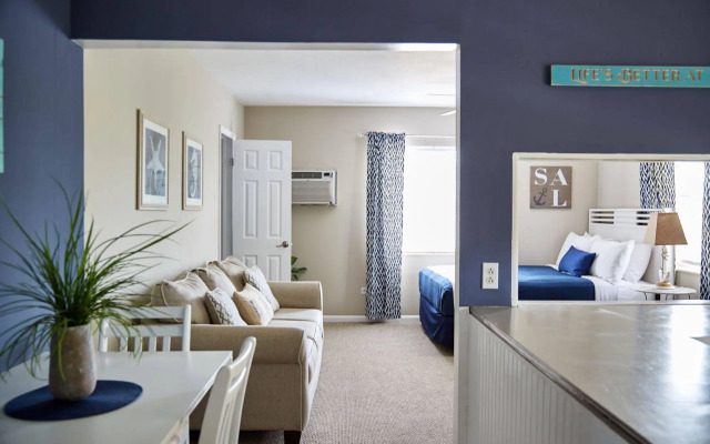 Seascape Resort & Marina