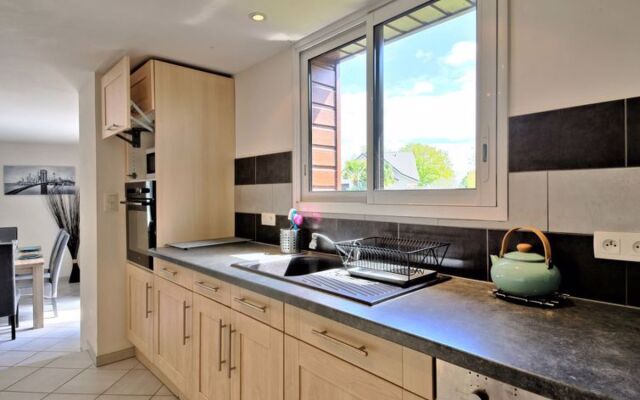 Le GraffiTy (BEE300)