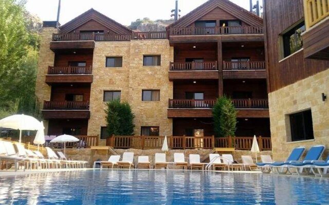 Chalets De Faraya