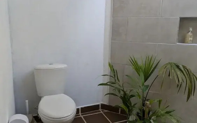 Pacific Waves Hostel & Surf