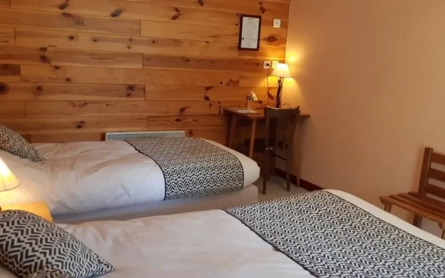 Logis Auberge De La Mandrie