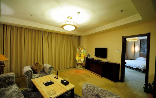 Vienna International Hotel Shandong Yantai FTA Jinshatan Xingyi Square