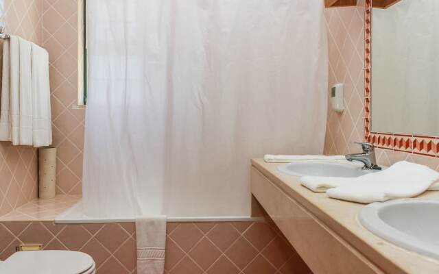 Colina Villas (duplicated -correct ID2750)