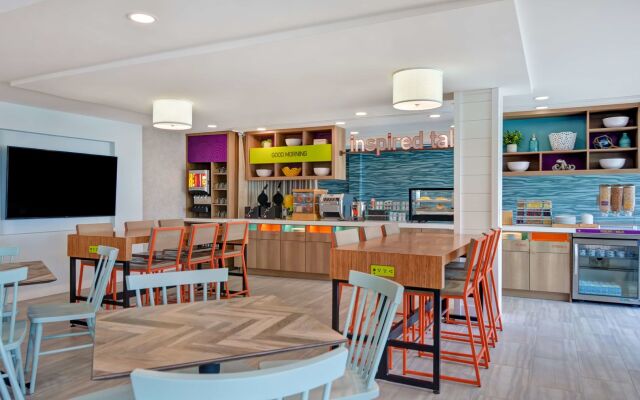 Home2 Suites by Hilton Ormond Beach Oceanfront