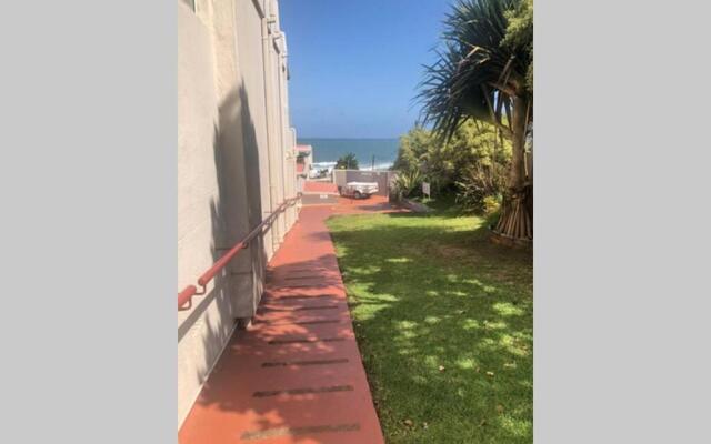 Ocean View at 23 la Crete Sands Uvongo