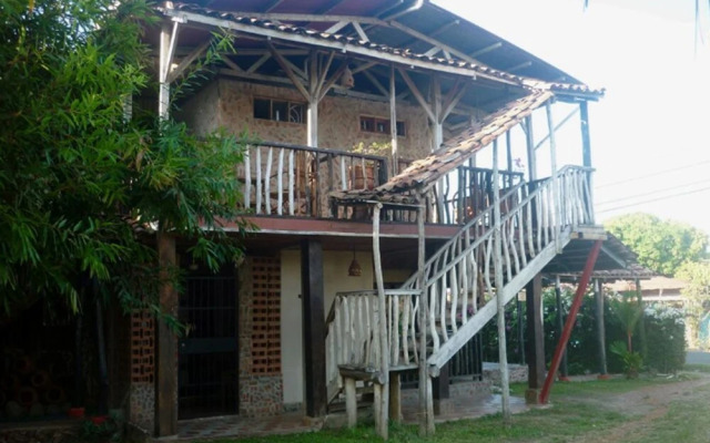 Dim's Hostal