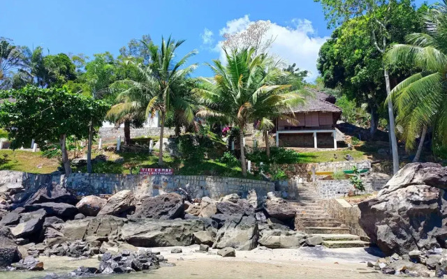 Tiki Komba