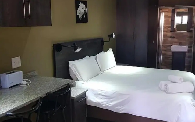 La Lucia Guest House