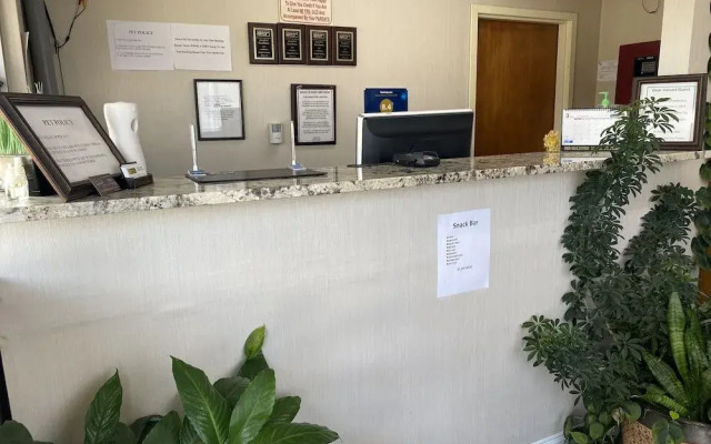 Budget Host Inn Baxley