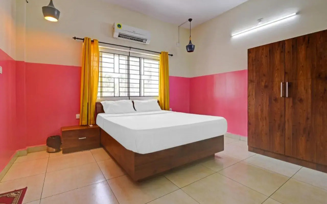 Oyo 87216 Environ La Casa