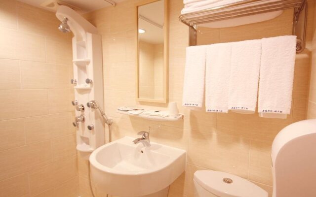 Royal Group Hotel  Xiong Zhong  Branch