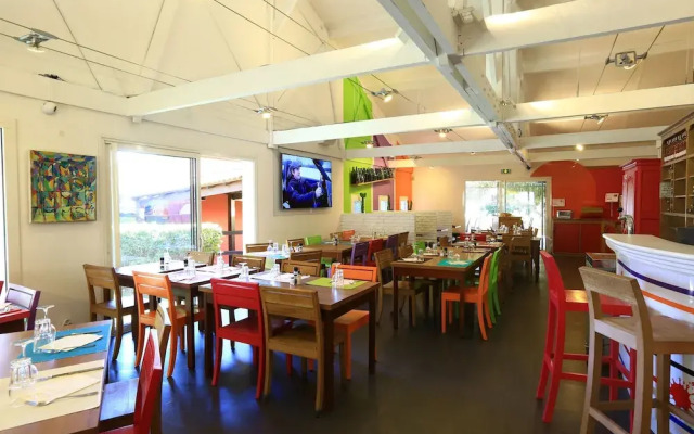 Hotel ibis Styles Aix en Provence Mas des Oliviers