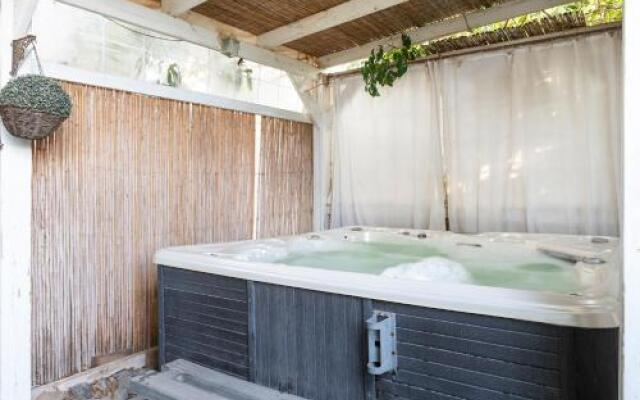 Nof Kineret Suites