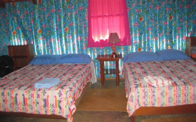 Clarissa Falls Resort