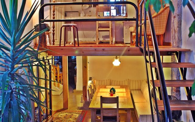 Eolya Guest House