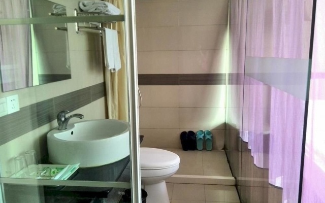 Yingjia Business Hotel – Bathroom – Shanghai