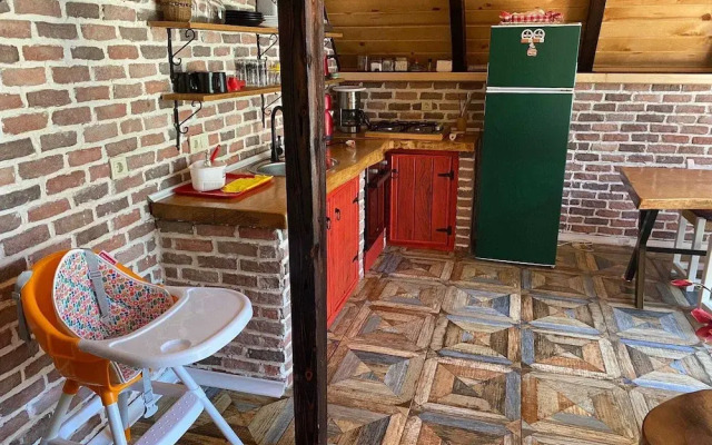 Tenora Suit Bungalov