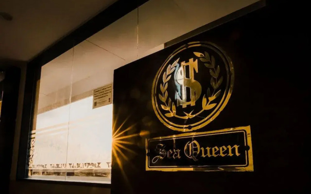 Sea Queen Hotel