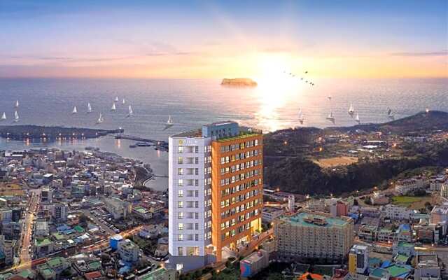 Seogwipo Shinshin Hotel