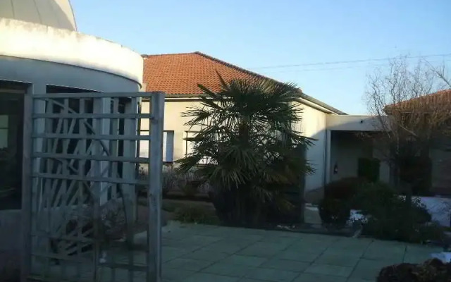 The Originals City, Le Logis d'Elbée