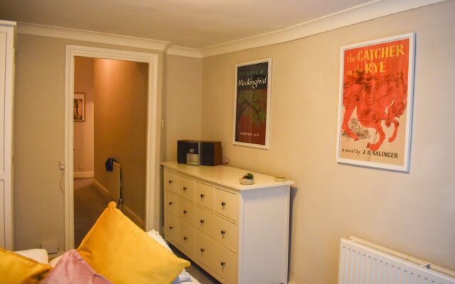 2 Bedroom Apartment in Central Brighton
