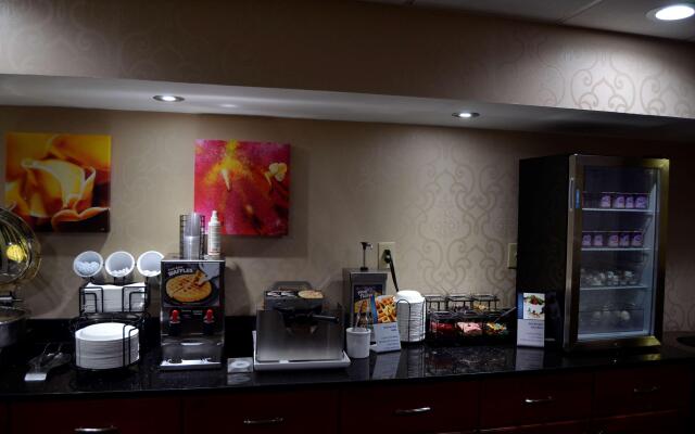 Spark by Hilton Kimball Hotel