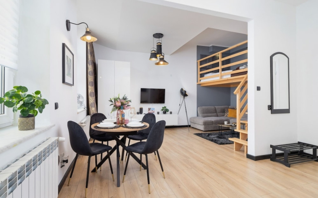 Ariańska Studio With Mezzanine Cracow