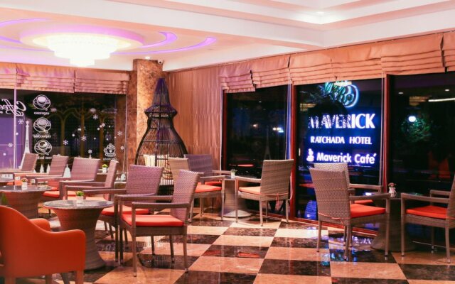 Maverick Ratchada Hotel