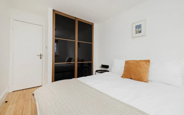 Welcoming 1BR flat near Park