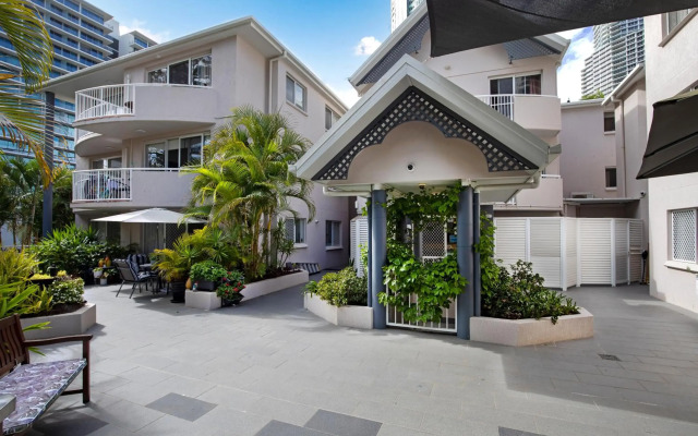 Costa D'ora Apartments