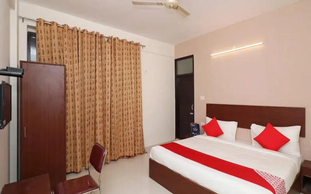 OYO 24051 Flagship Shubh Inn Gomti Nagar